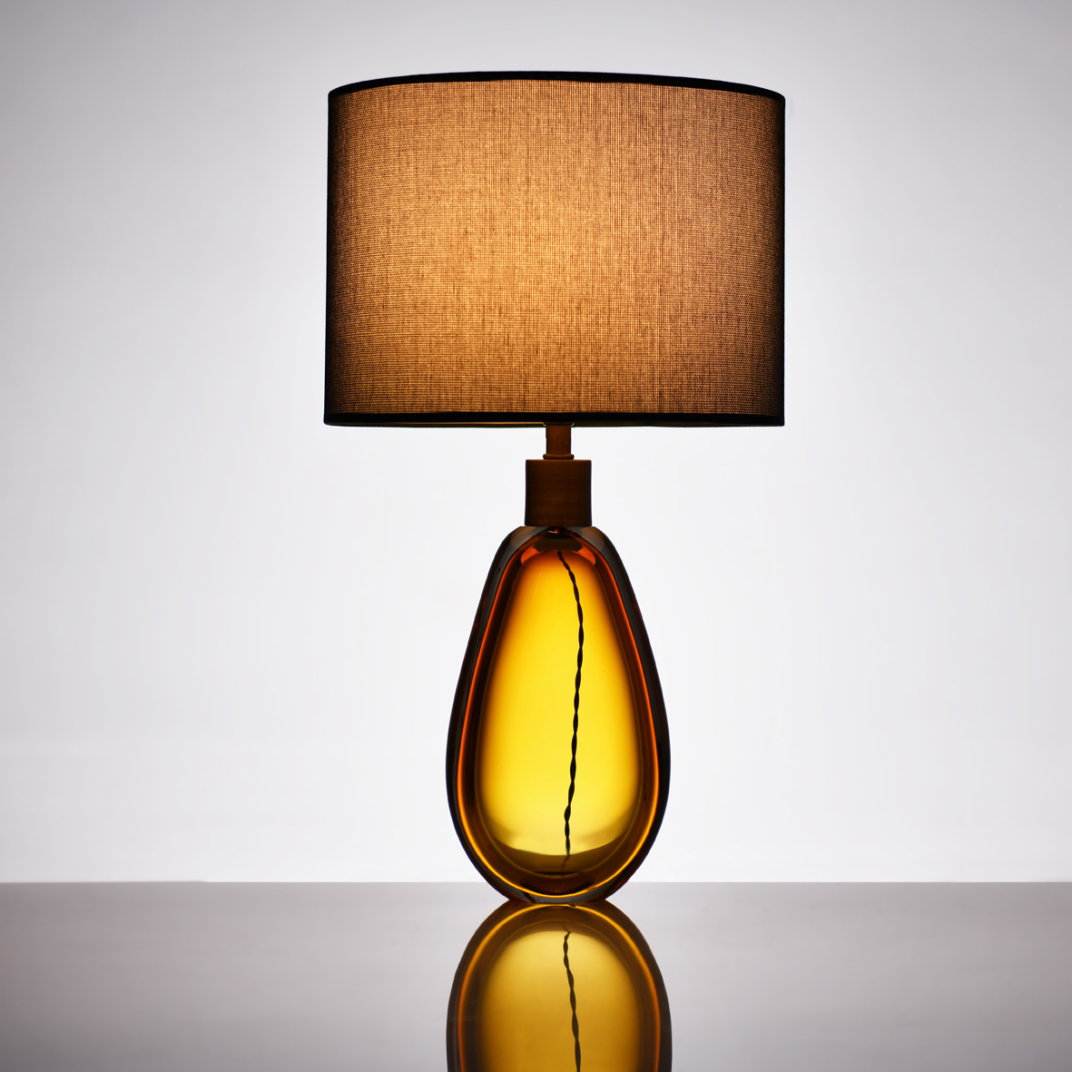 harmony-honey-table-lamp